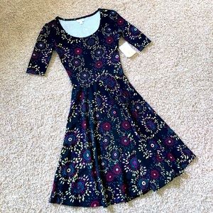 NWT- LuLaRoe Nicole Dress
